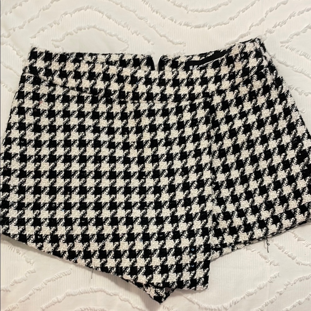 Katie J Stylish Black and White Houndstooth girls  Shorts